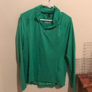Under Armour pull over